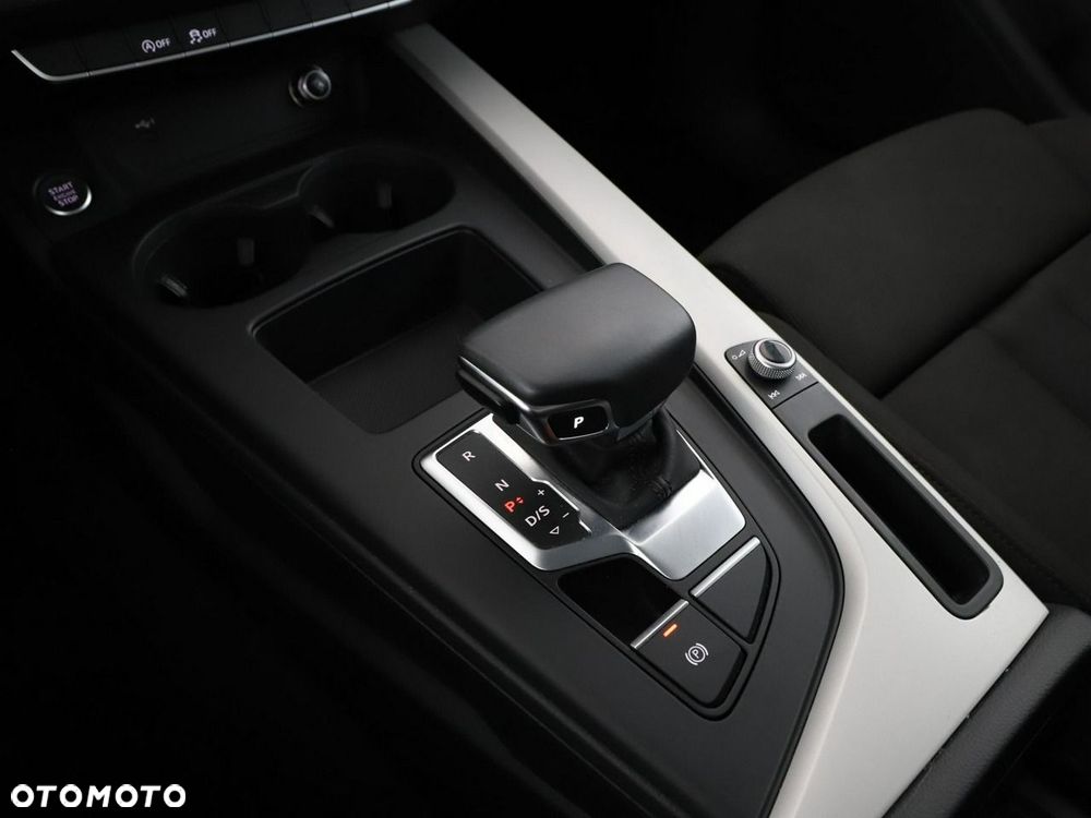 Audi A4 Avant 35 TDI mHEV S tronic - 30