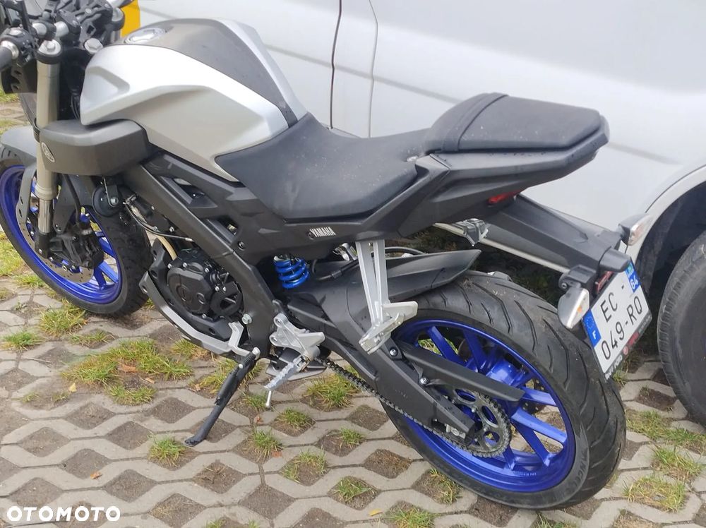 Yamaha MT - 16