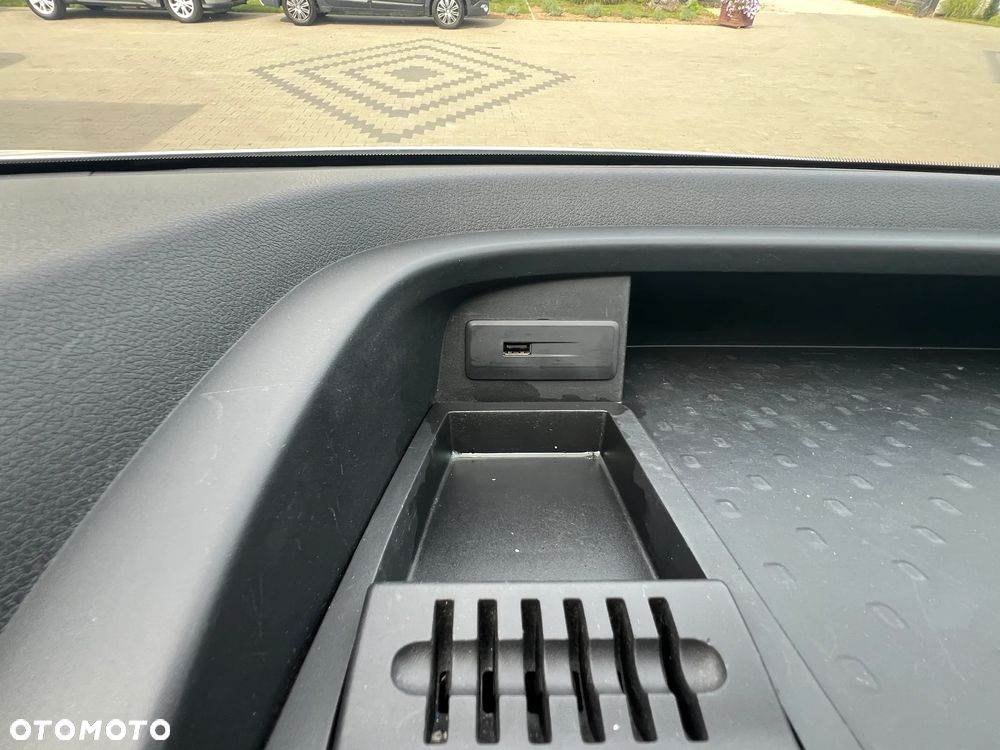 Opel Vivaro - 19