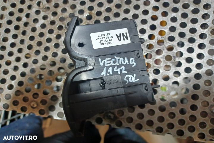 Comutator faruri 09138337 53142810 90504968 Opel Vectra B [facelift] - 2