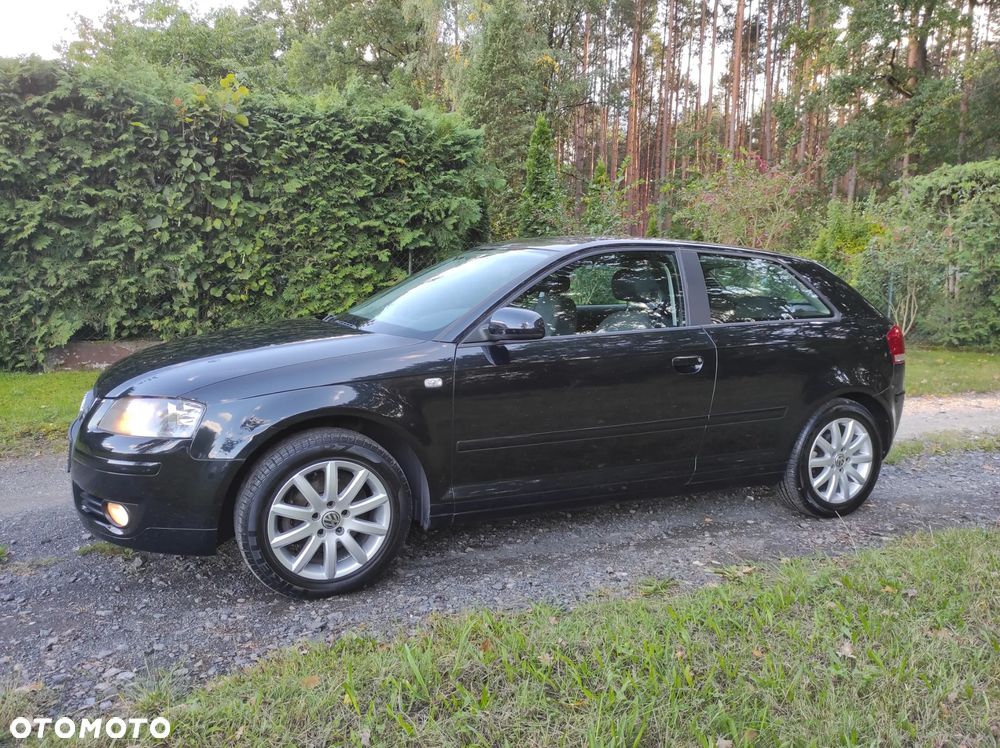 Audi A3 3-drzwiowe 1.6 Attraction - 11