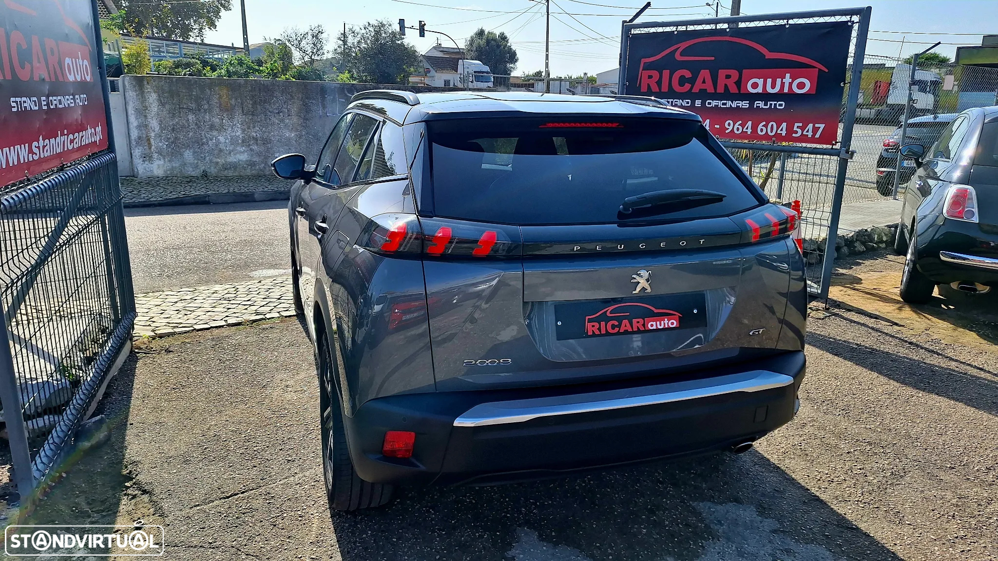 Peugeot 2008 1.5 BlueHDi GT Line - 8