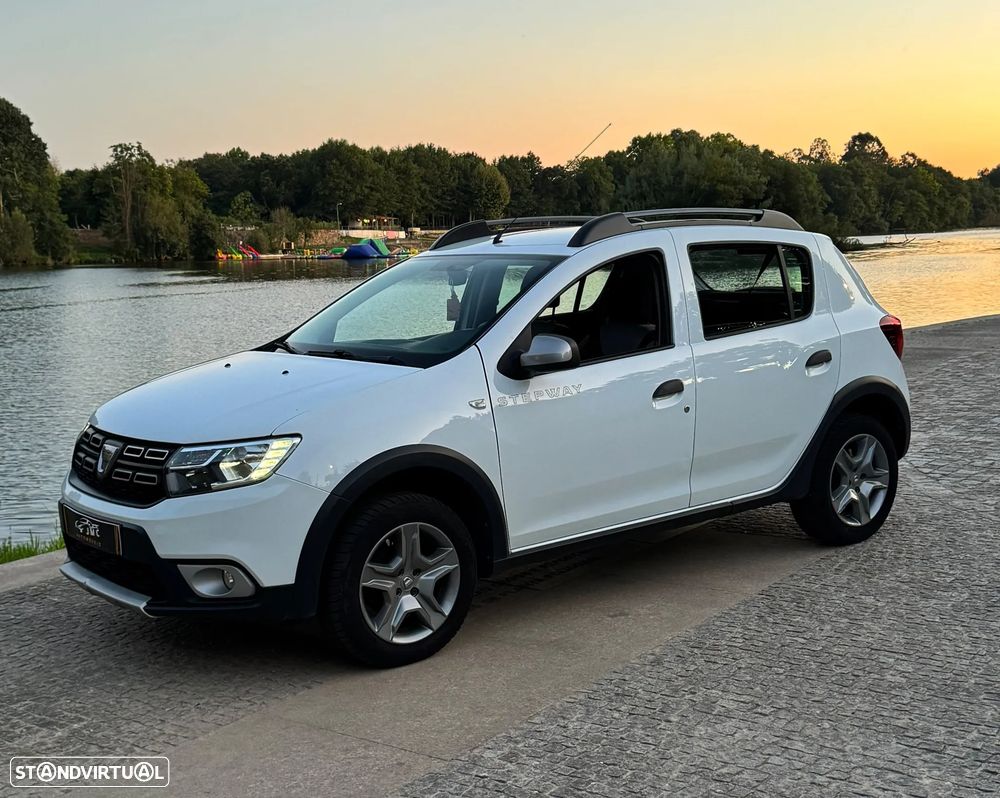 Dacia Sandero 1.0 TCe Stepway - 1