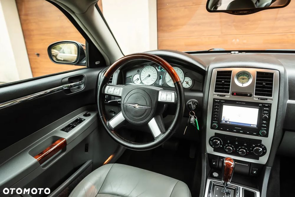 Chrysler 300C 3.5 Automatik - 32