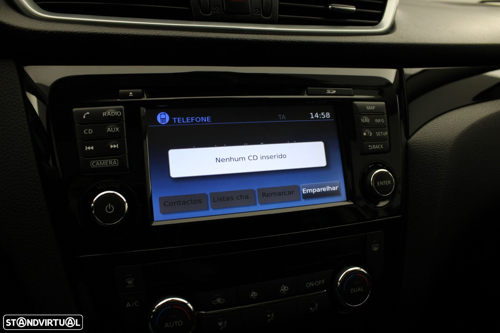 Nissan Qashqai 1.5 dCi N-Connecta - 17