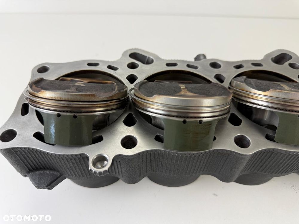 Cylinder tłoki Yamaha YZF-R1 RN32 RN49 RN65 MT 10 - 10
