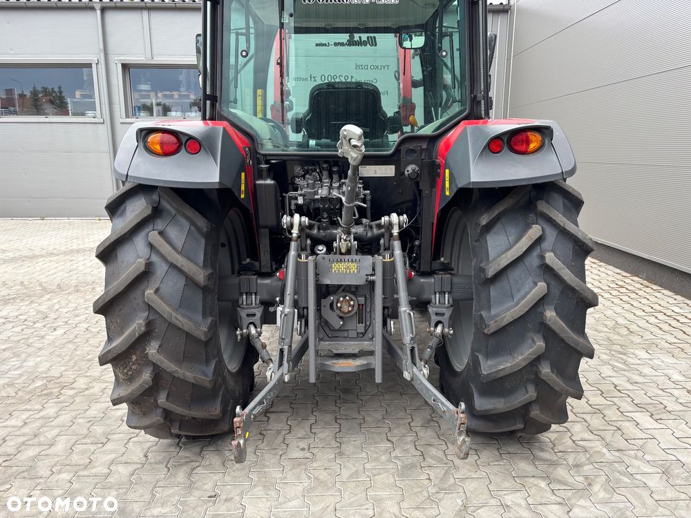 Massey Ferguson 4709M - 5