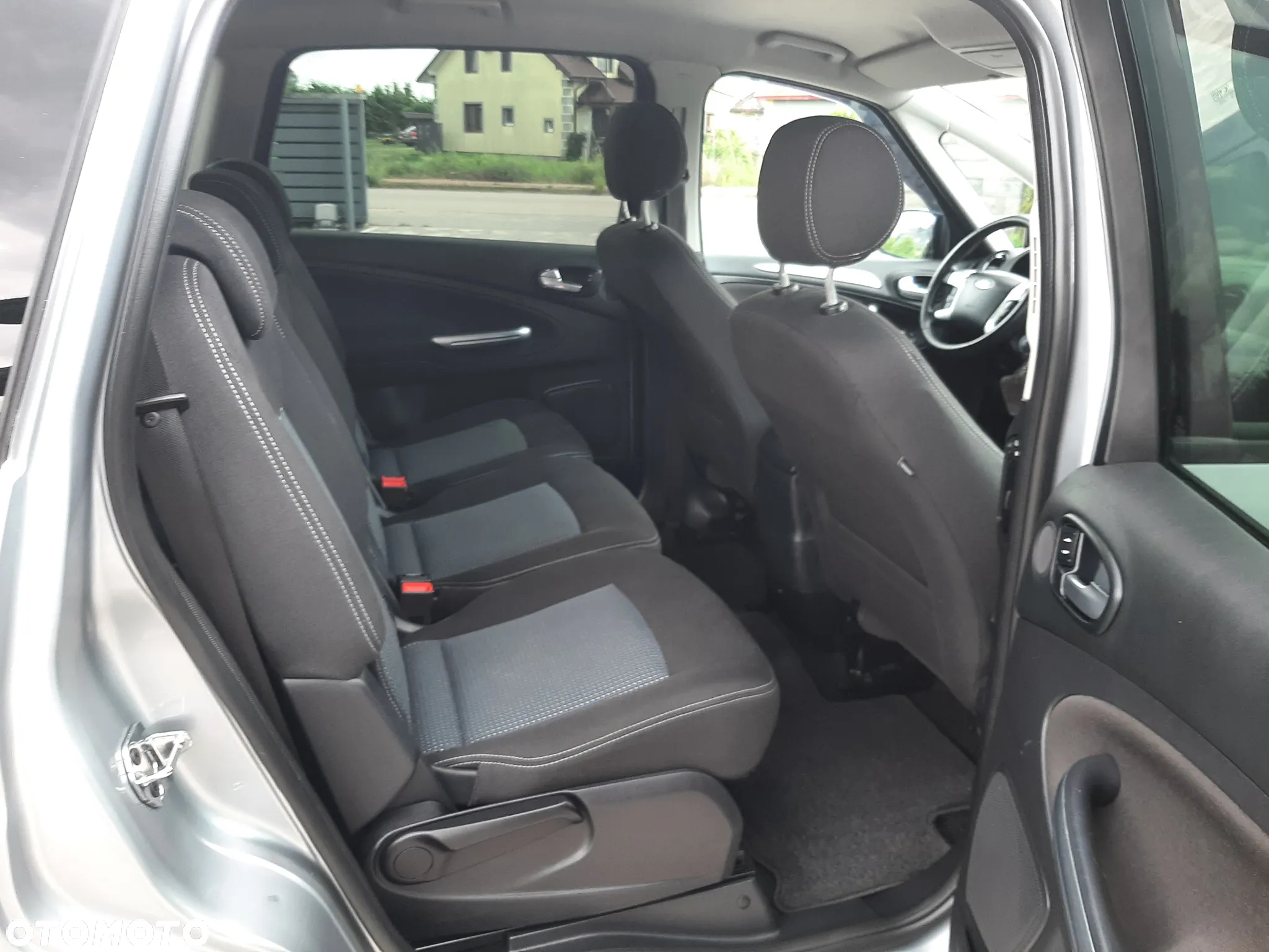 Ford S-Max 2.0 TDCi DPF Titanium - 13
