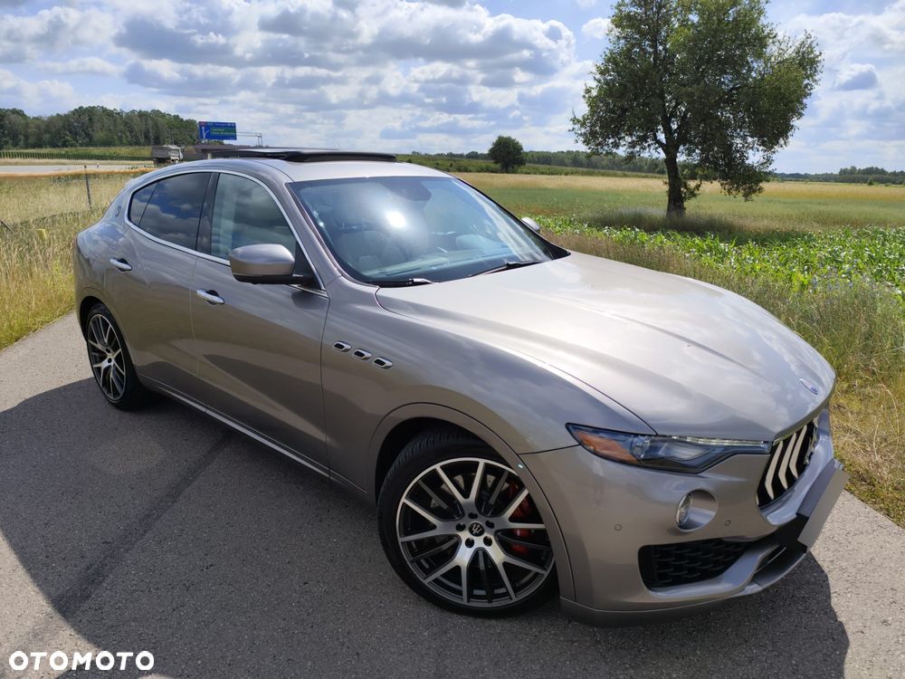 Maserati Levante S Q4 - 4