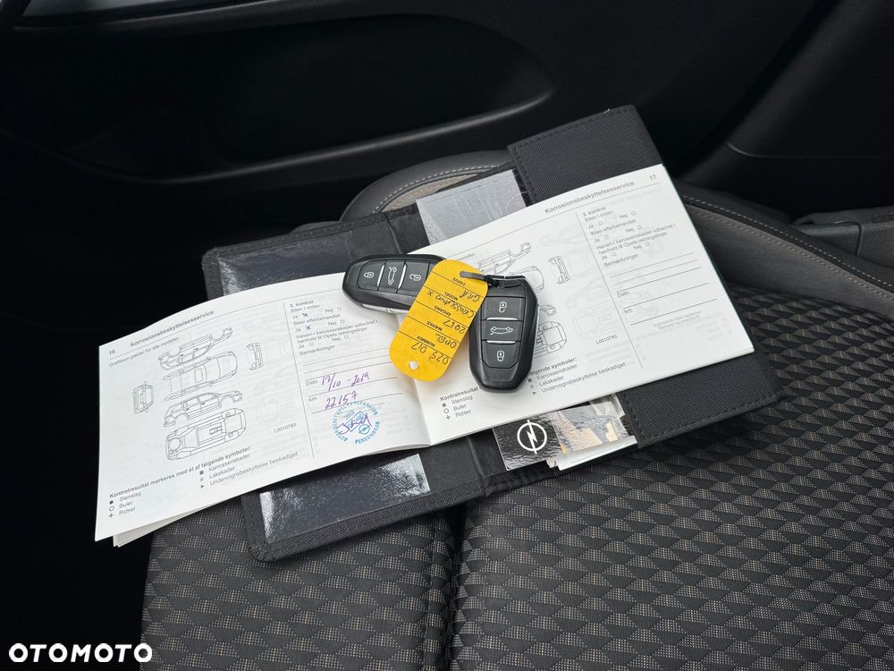 Opel Crossland X 1.2 Innovation - 14