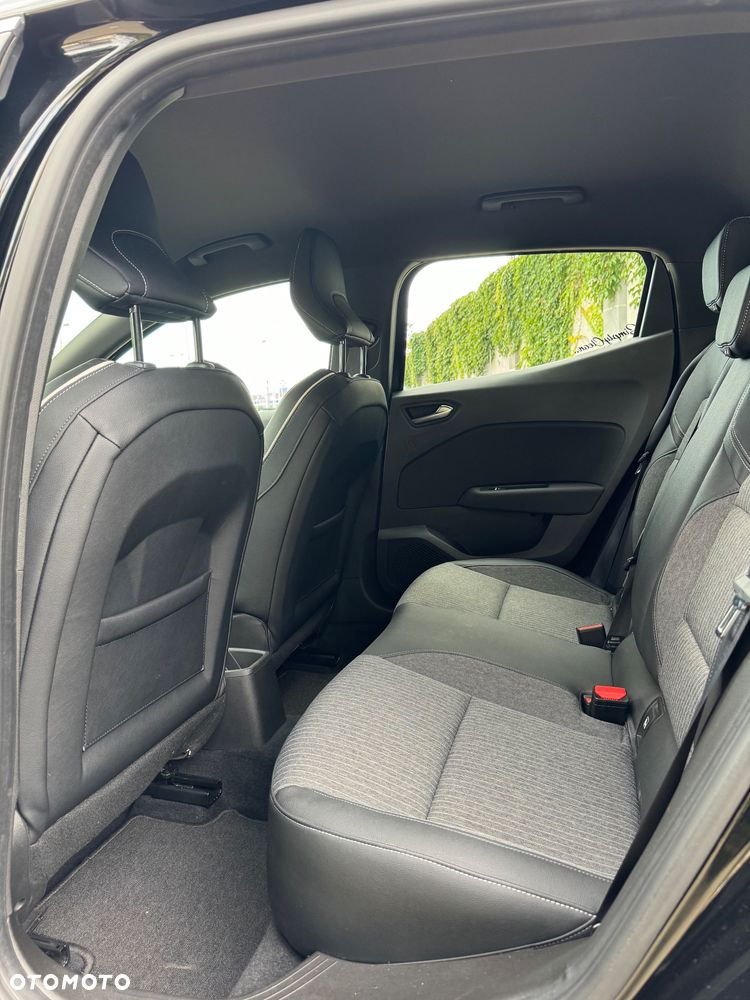 Renault Clio - 15