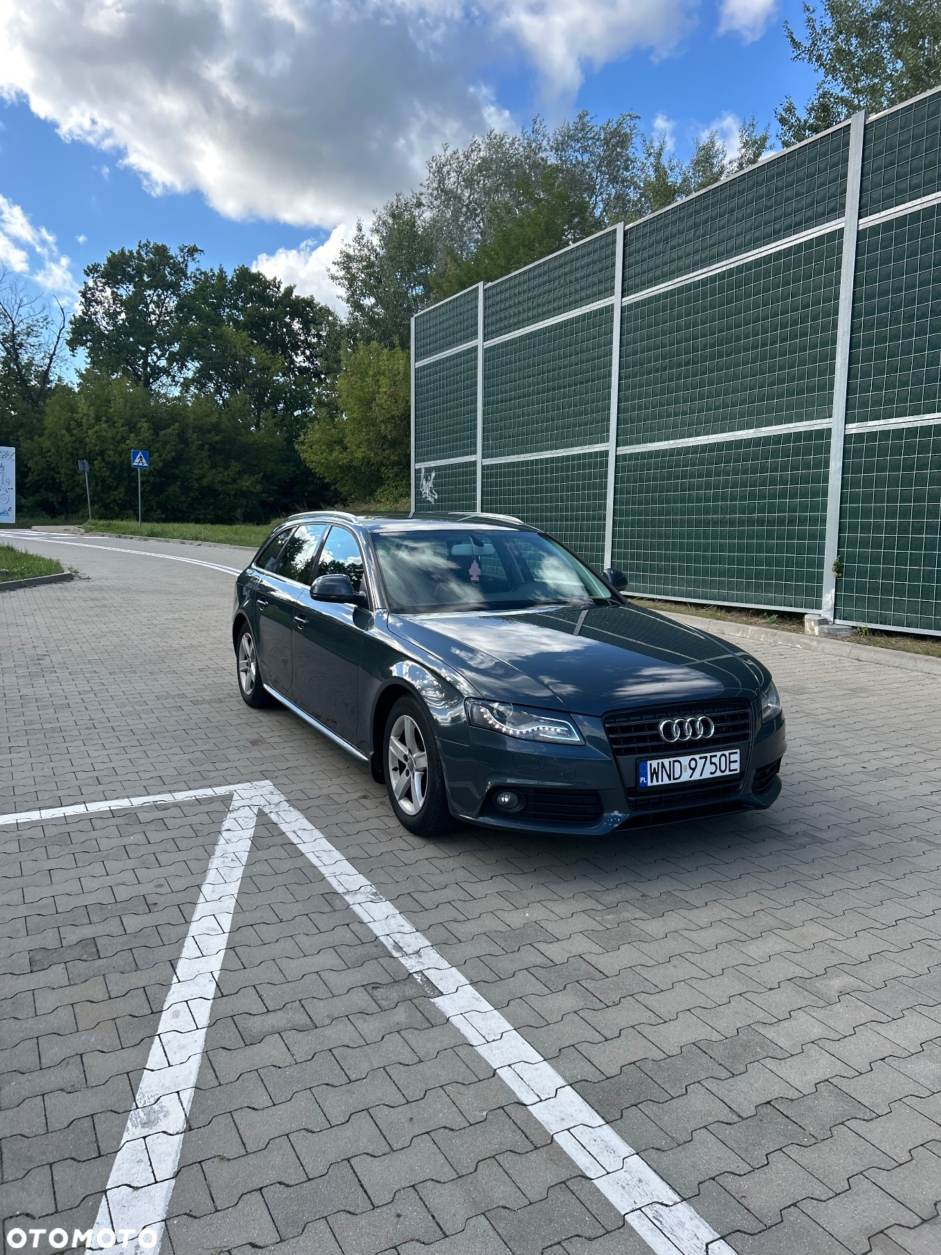 Audi A4 ver-1-8-tfsi - 3