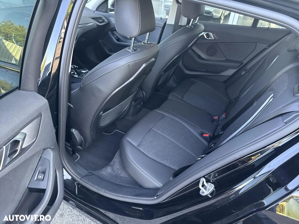 BMW Seria 1 - 19
