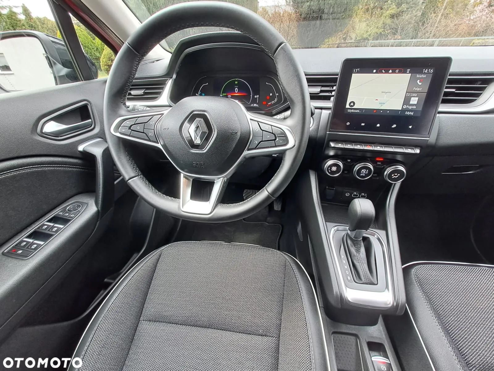 Renault Captur - 17