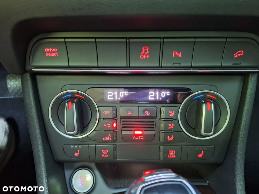 Audi Q3 - 18