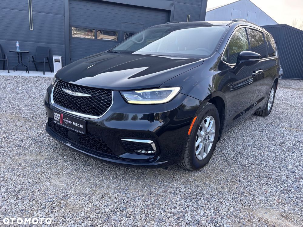 Chrysler Pacifica - 7