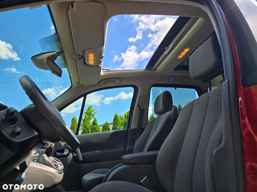 Renault Scenic 2.0 16V Dynamique - 9