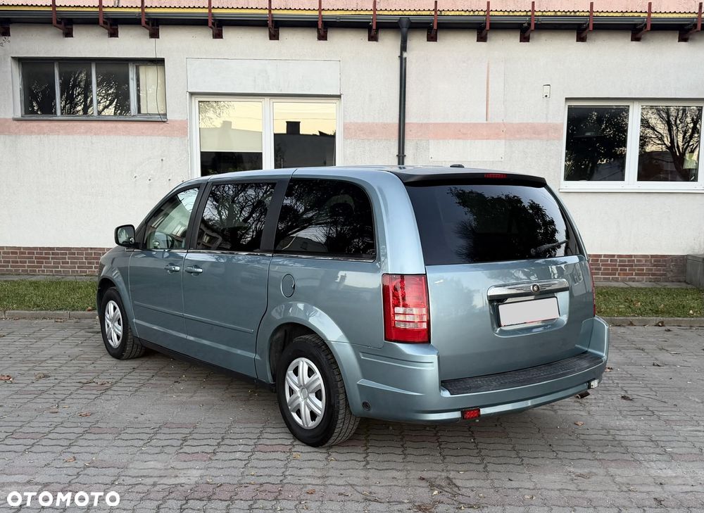 Chrysler Town & Country 3.3 LX - 4