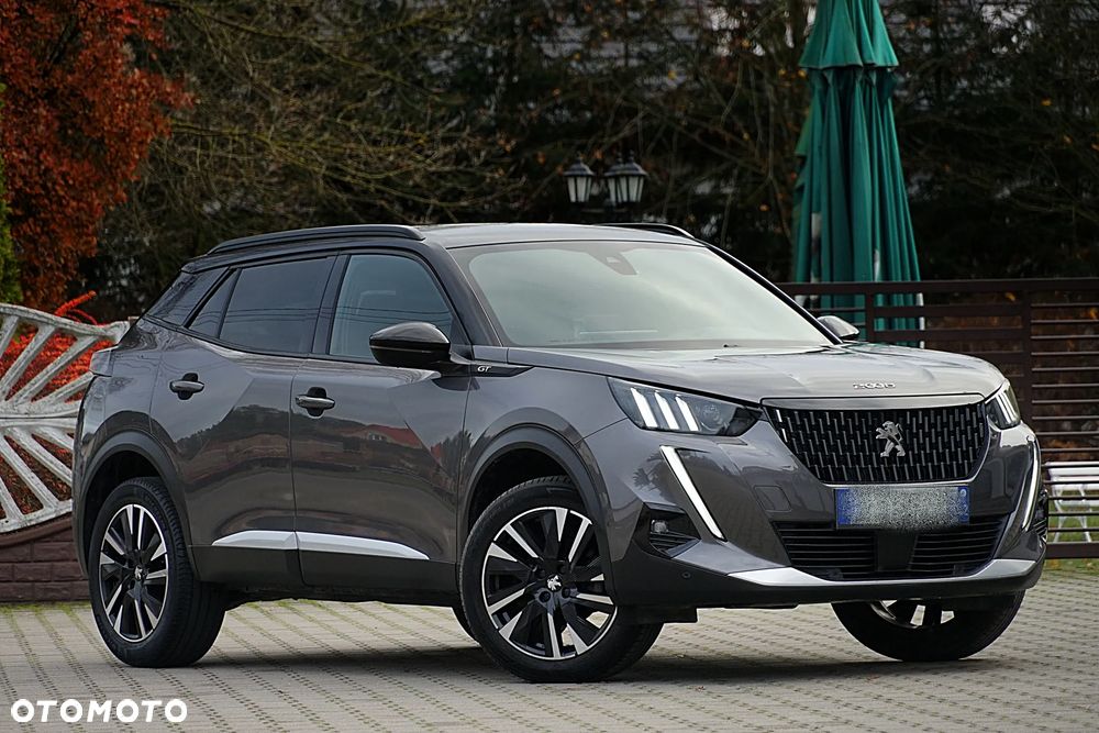 Peugeot 2008 PureTech 130 EAT8 GT - 9