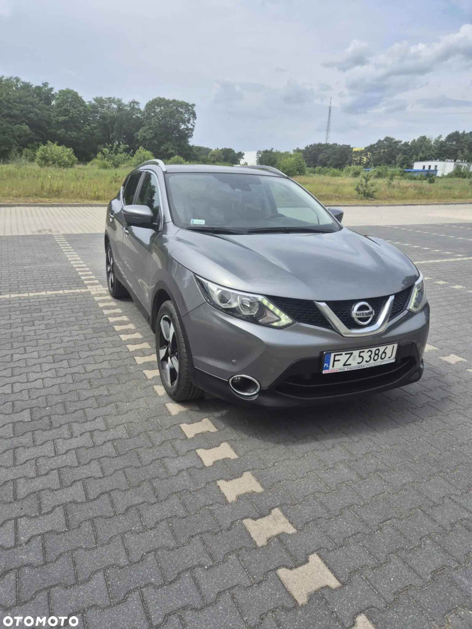 Nissan Qashqai 1.2 DIG-T N-Connecta - 6