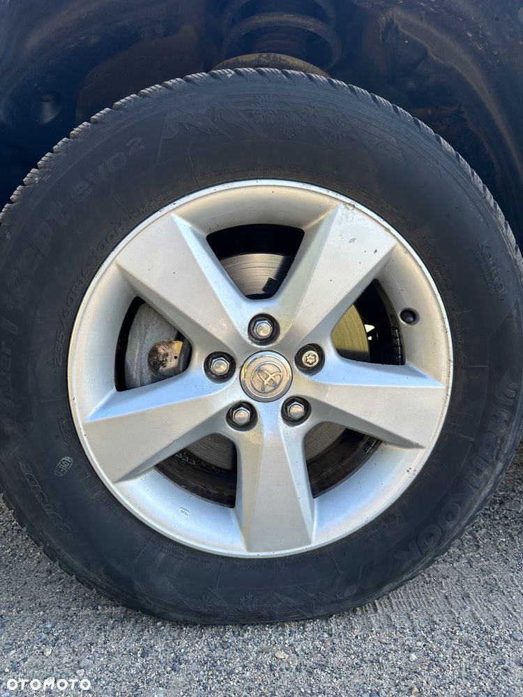 Toyota RAV4 - 26