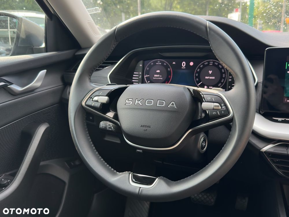 Skoda Octavia 1.5 TSI mHEV Edition 130 Selection DSG - 11