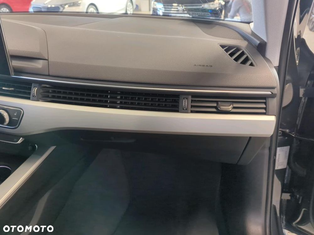 Audi A4 Limousine 35 TFSI mHEV Advanced S tronic - 14