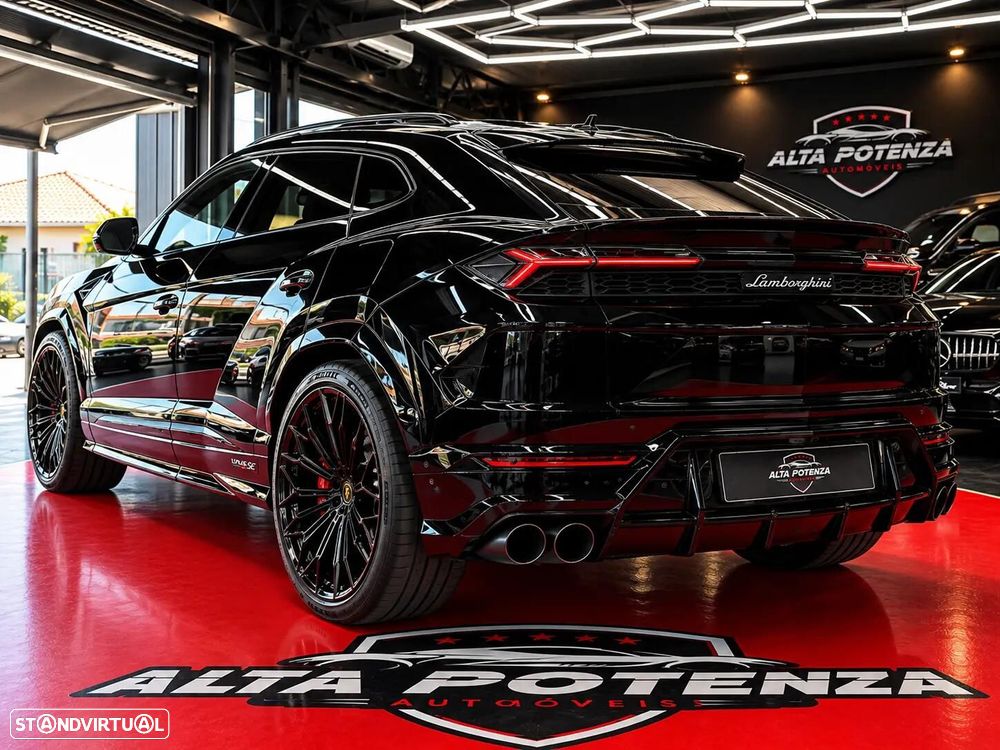 Lamborghini Urus 4.0 V8 SE - 9