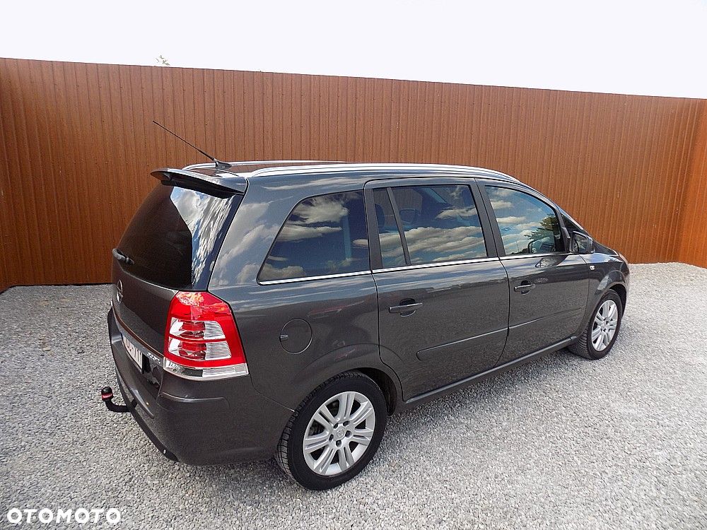 Opel Zafira 1.7 CDTI Cosmo EU5 - 4