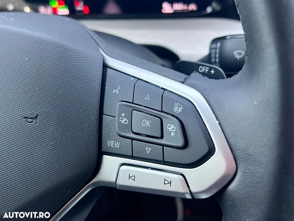 Volkswagen Golf - 19