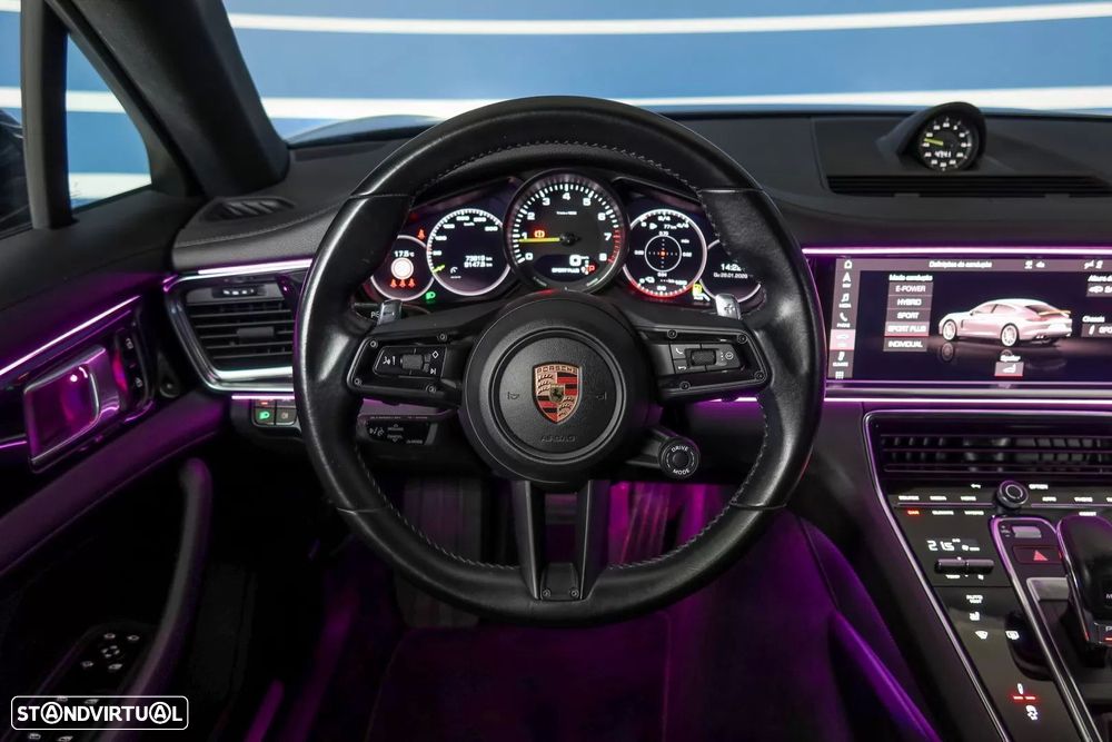 Porsche Panamera 4 E-Hybrid - 7