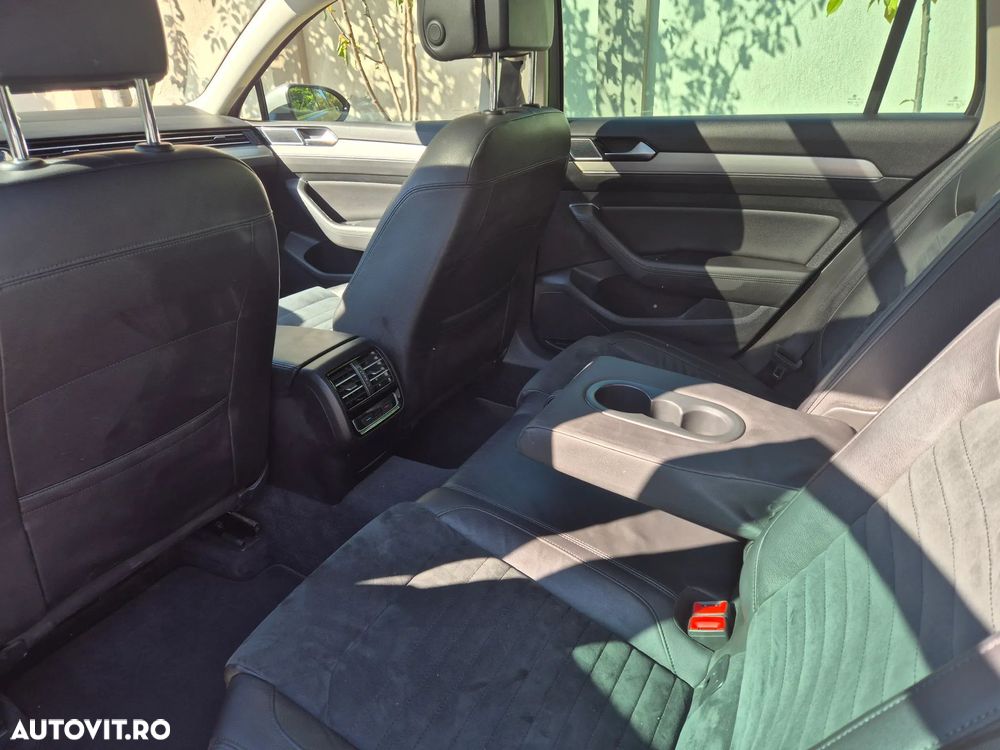 Volkswagen Passat Variant 1.6 TDI (BlueMotion Technology) DSG Comfortline - 8