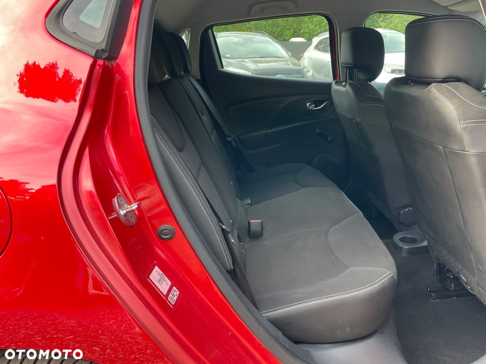 Renault Clio - 17