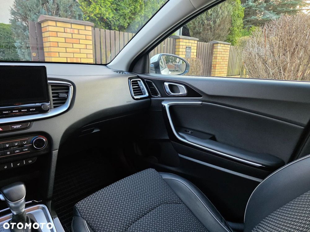 Kia XCeed 1.4 T-GDI L Business Line DCT - 21