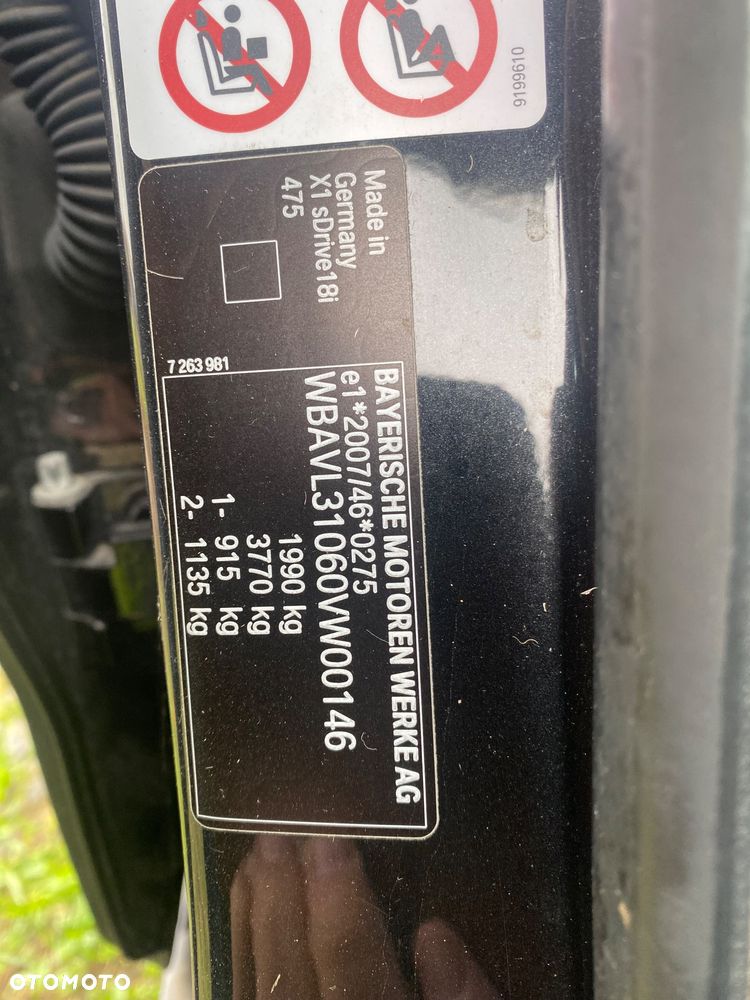 BMW X1 sDrive18i - 9