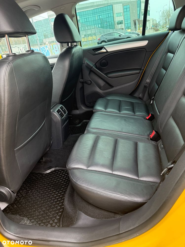 Volkswagen Golf 2.0 TDI DPF DSG Highline - 14