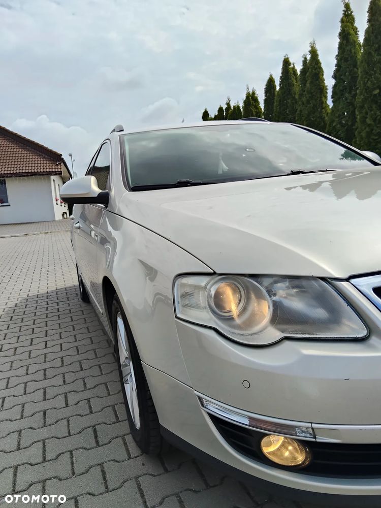Volkswagen Passat 2.0 TDI DPF Comfortline - 2