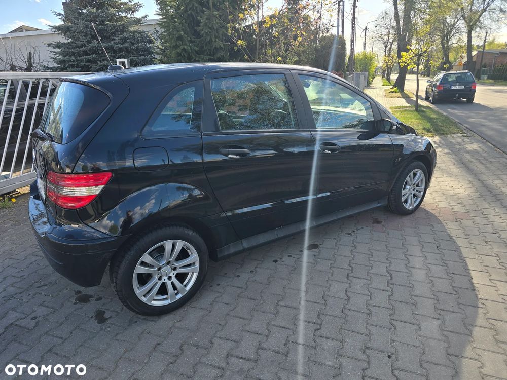 Mercedes-Benz Klasa B 200 Autotronic Special Edition - 6