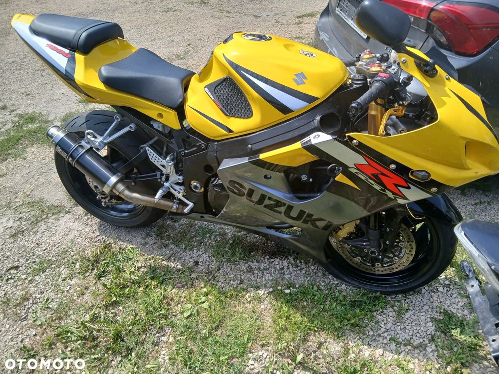 Suzuki GSX-R - 1