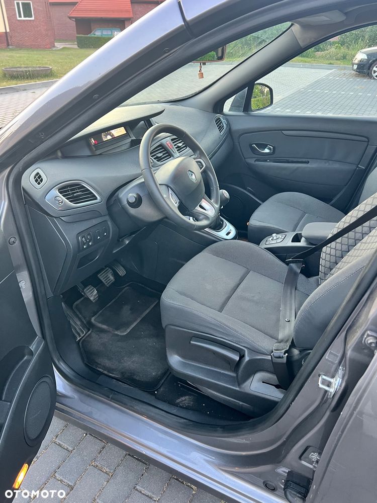 Renault Scenic - 6