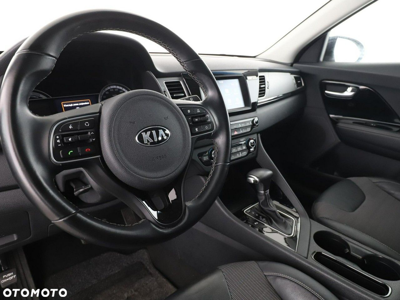 Kia Niro 1.6 GDI HEV 2WD OPF Edition 7 - 14