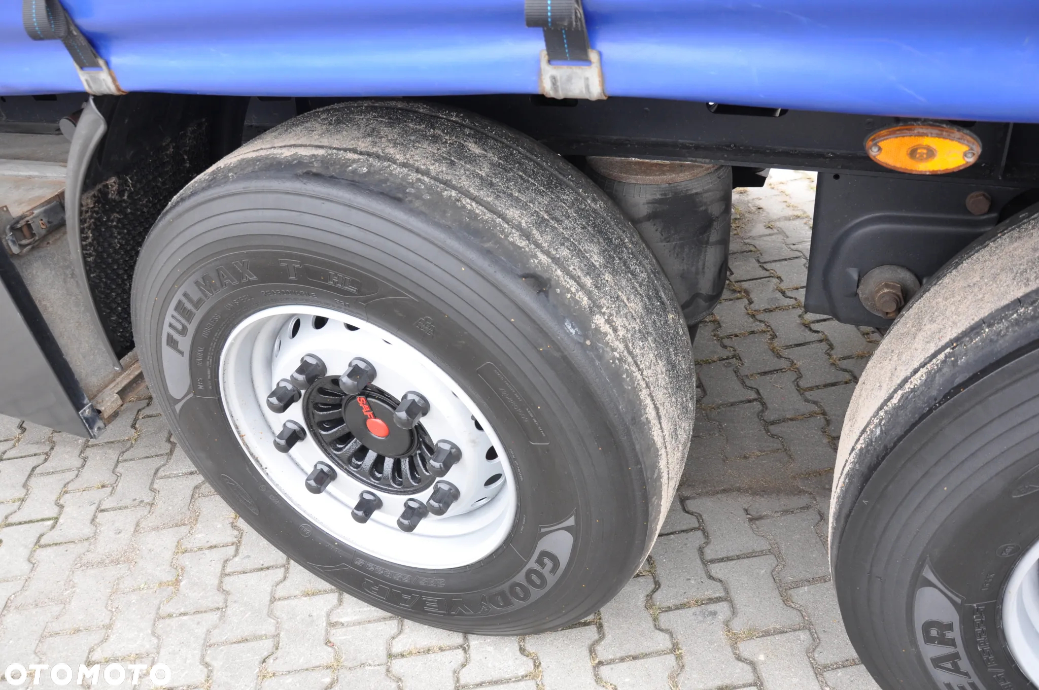Kögel STANDARD LIGHT 5 720 kg SAF PODNOSZONA OŚ PODNOSZONY DACH KOSZ NA EP - 16