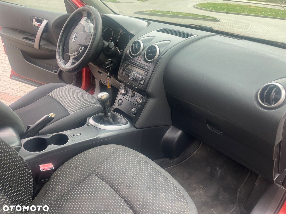 Nissan Qashqai - 13
