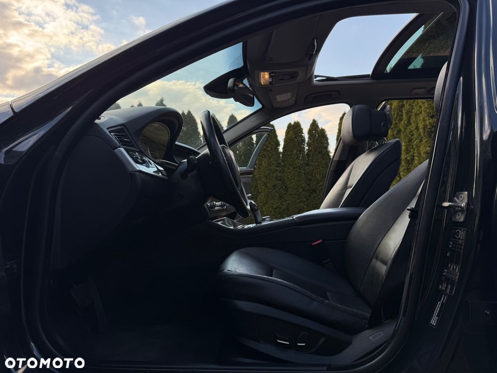 BMW Seria 5 520d - 9