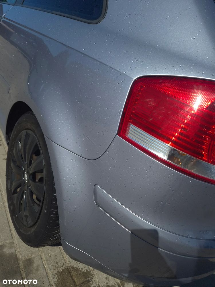 Audi A3 3-drzwiowe 1.6 FSI Ambiente - 21