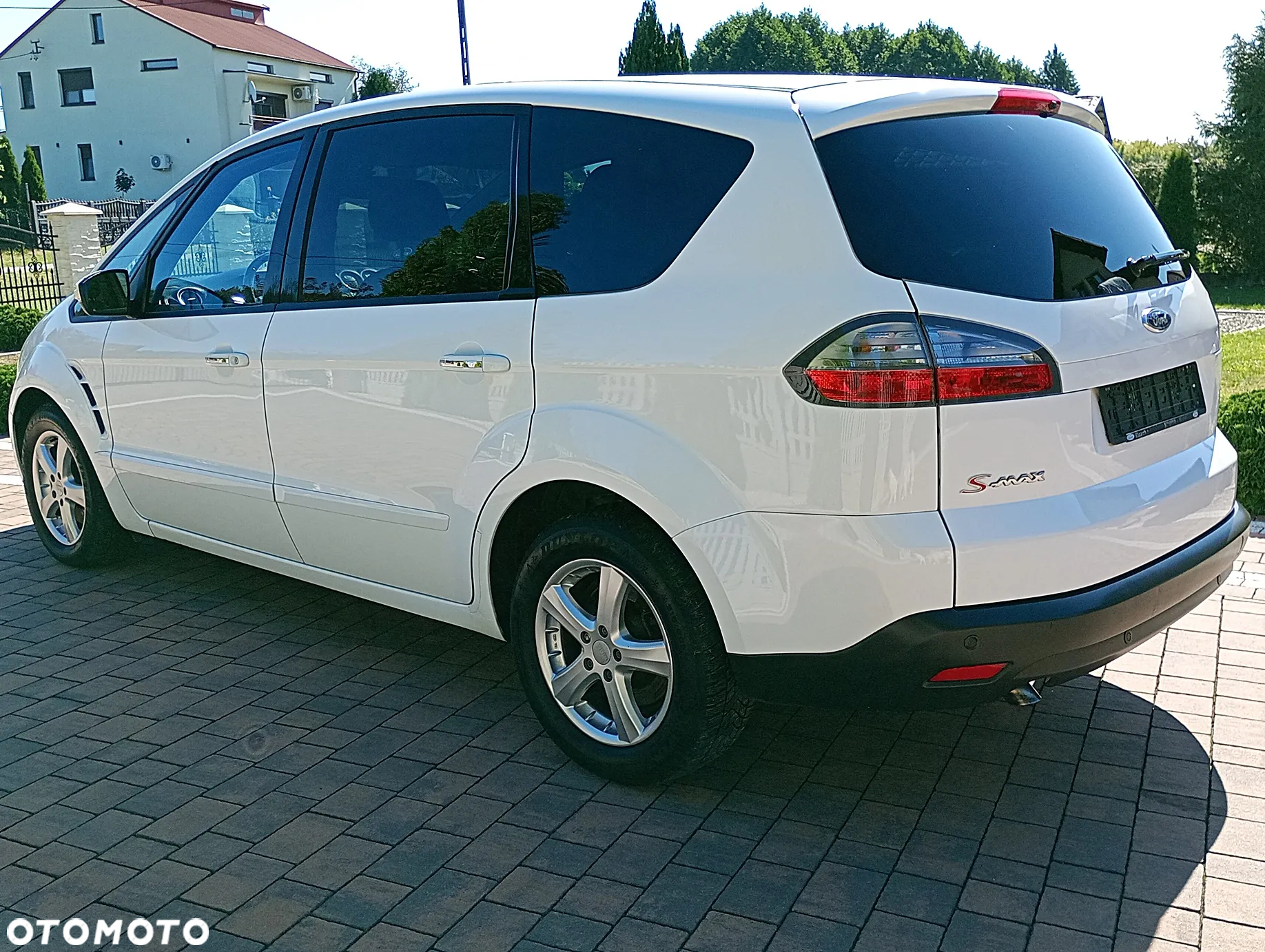 Ford S-Max - 8