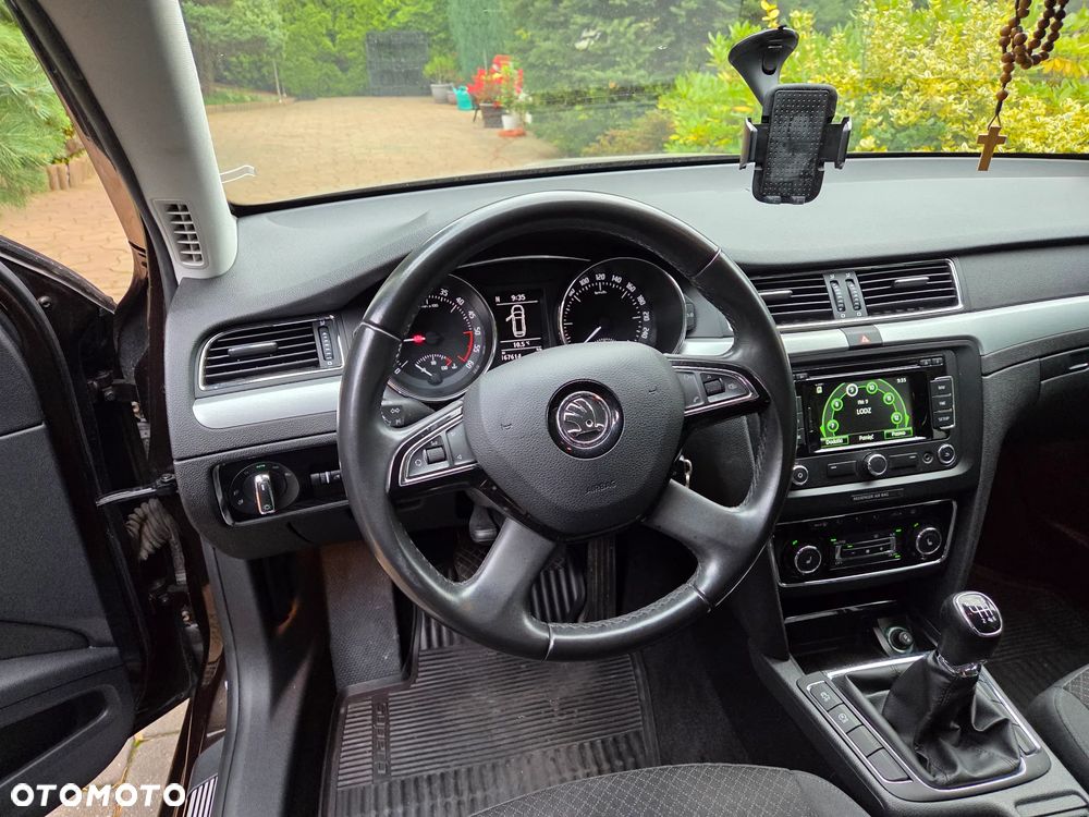 Skoda Superb 2.0 TDI Ambition - 9