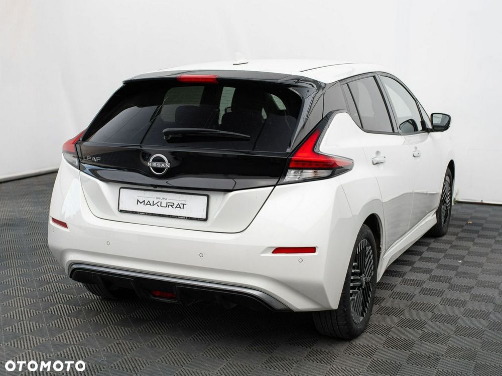 Nissan Leaf 40kWh N-Connecta - 6