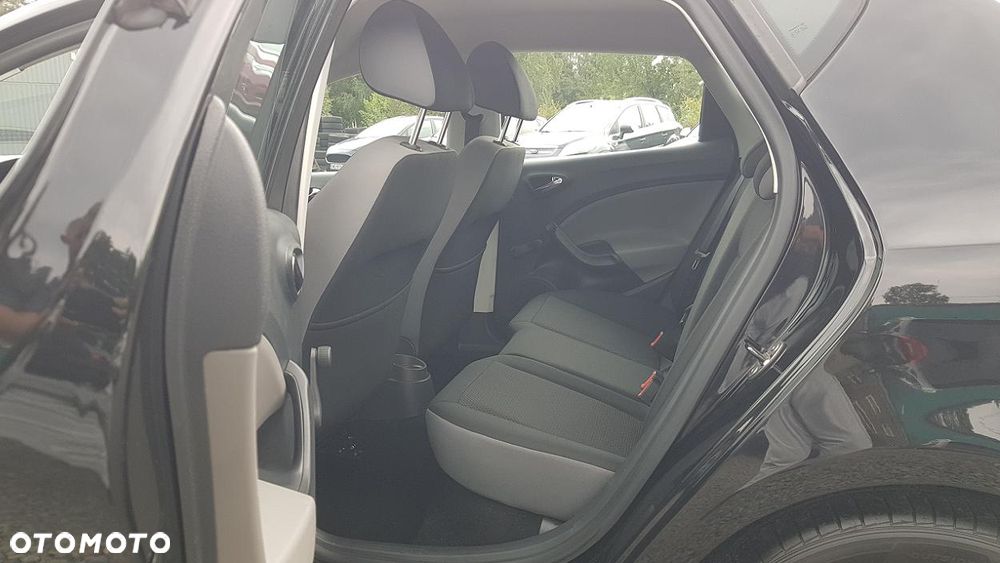 Seat Ibiza 1.4 16V Style - 24
