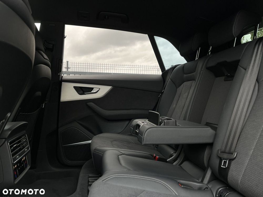 Audi Q8 - 20